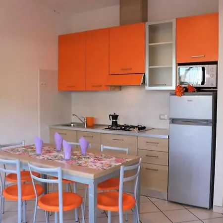 Relaxing By The Pool Apartment Bibione